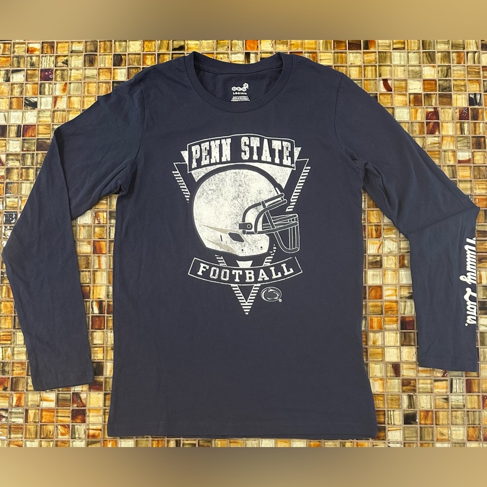 NWOT Penn State Nittany Lions Youth Boys/Girls Football Gen2 Long Sleeve T-Shirt